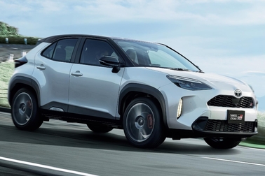 GR SPORT(ハイブリッド・2WD)